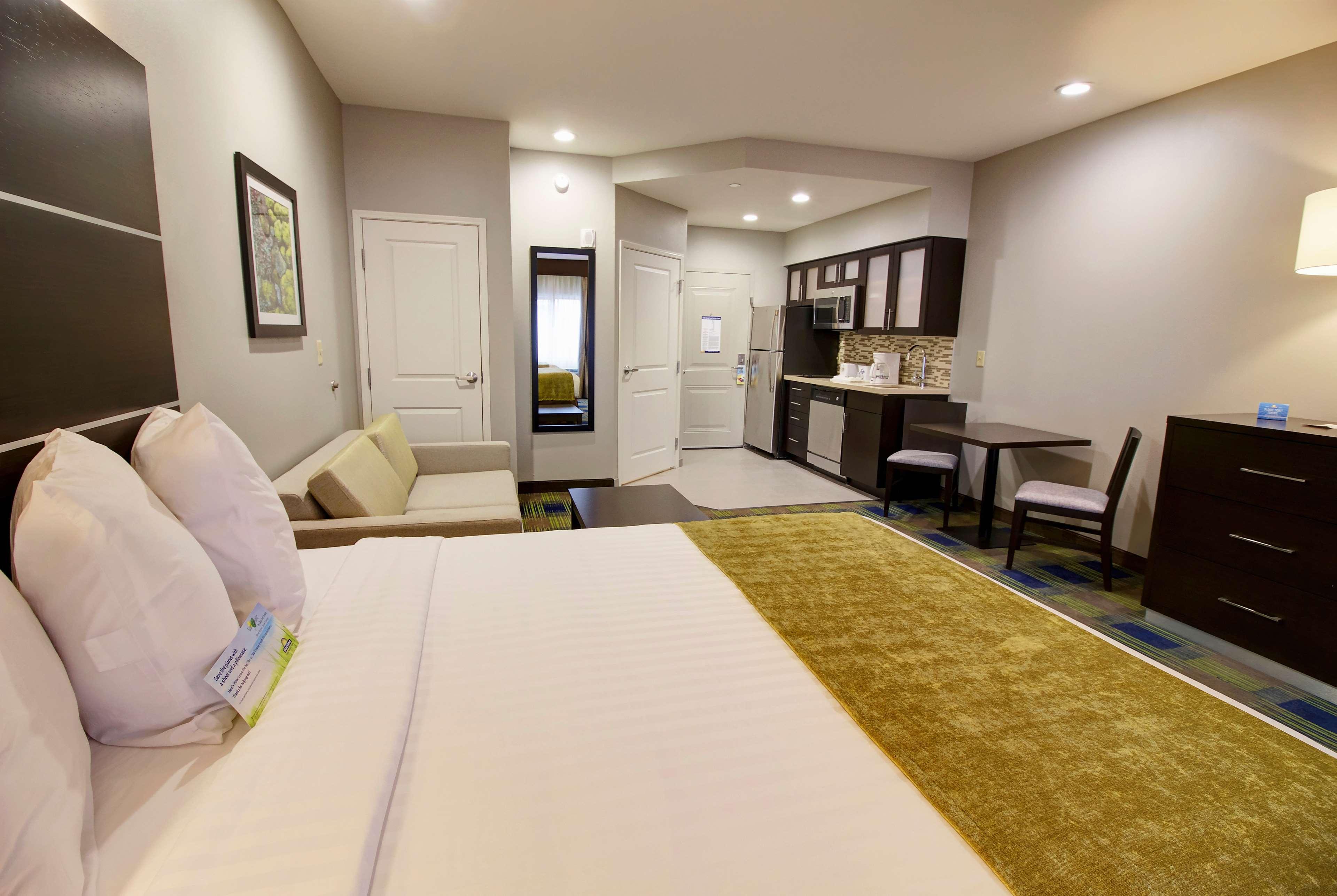 Days Inn & Suites By Wyndham Port Arthur Zewnętrze zdjęcie