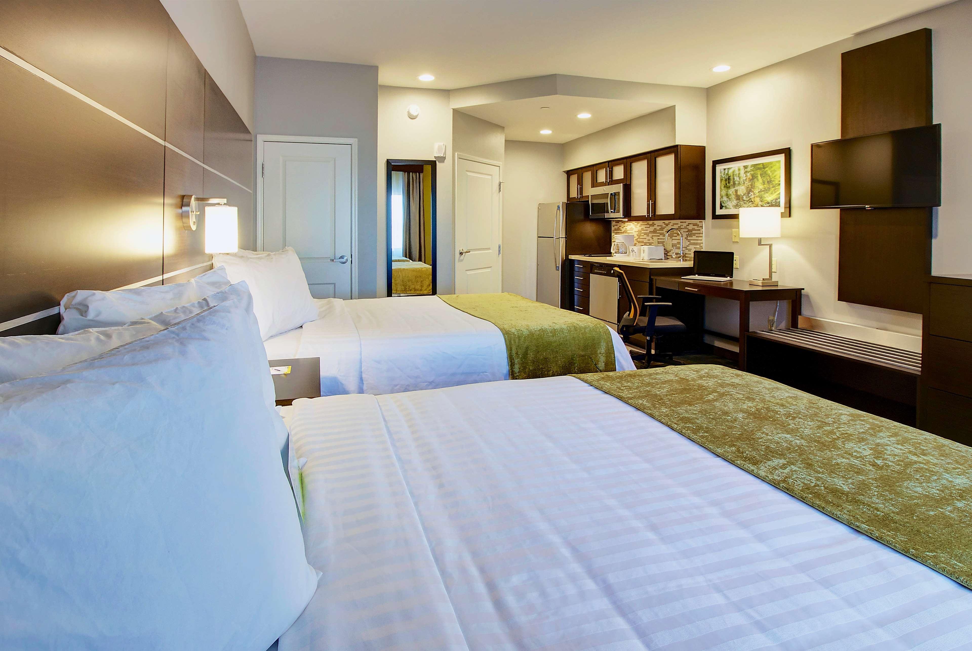 Days Inn & Suites By Wyndham Port Arthur Zewnętrze zdjęcie