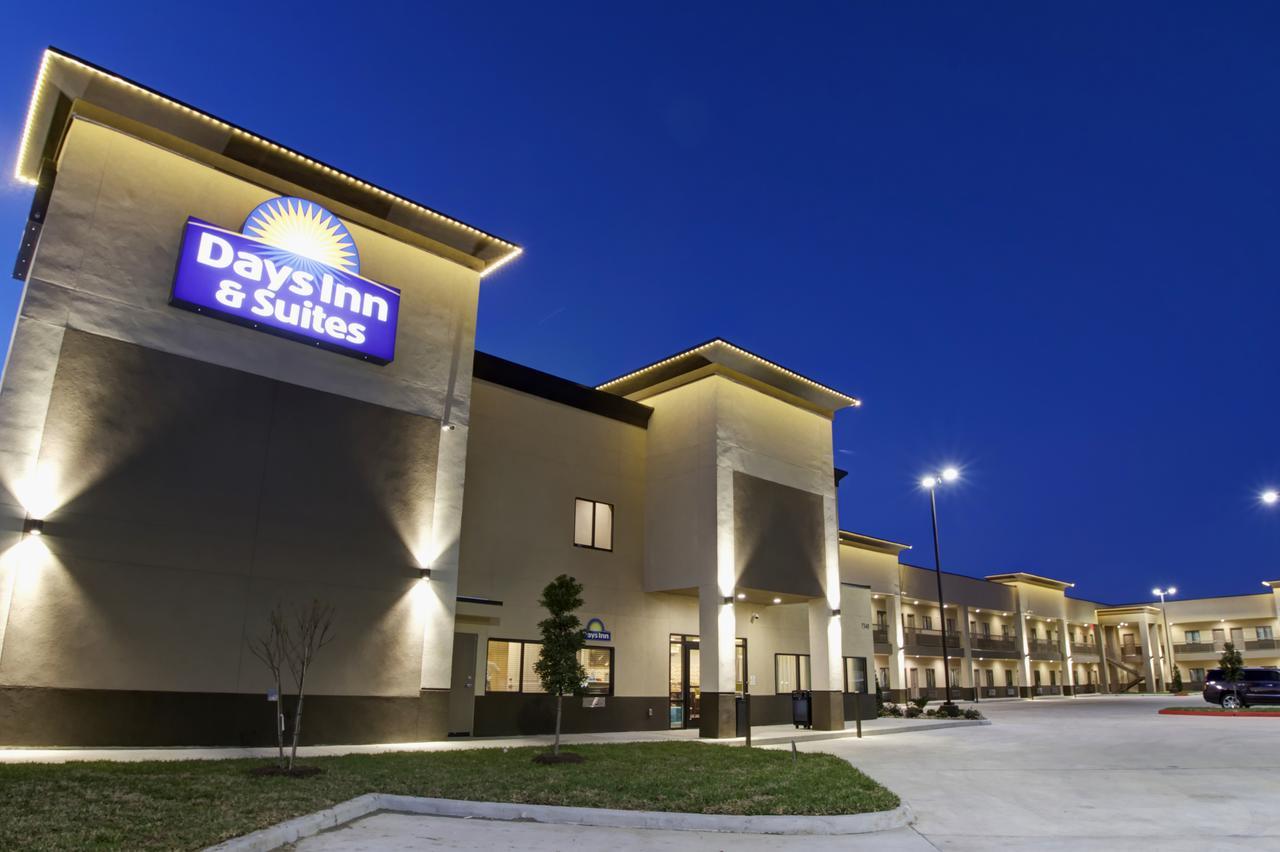 Days Inn & Suites By Wyndham Port Arthur Zewnętrze zdjęcie